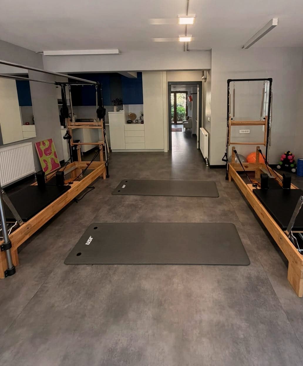Reformer ve tower ünitelerinin bulunduğu çalışma alanı